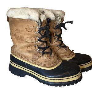 Sorel Caribou Leather Snow Boots Size 9